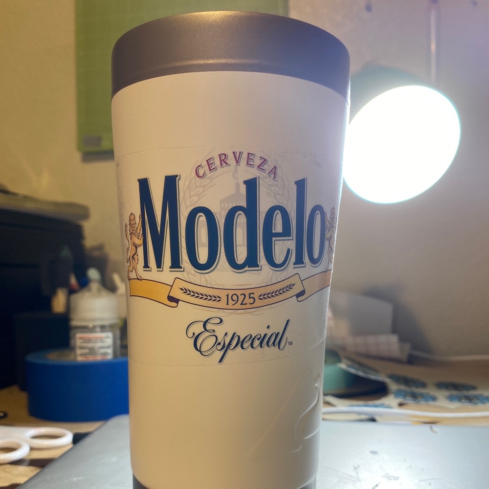 Modelo 20oz tumbler
